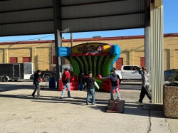 connect4kids 1772132179 Connect 4 Basketball Inflatable