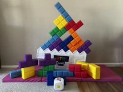 tetris 1740690439 big 1772957157 Giant Tetris Tumble